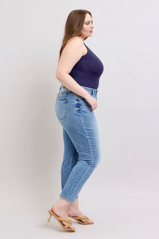 Judy Blue Mid Rise Vintage Wash Cell Phone Pocket Slim Denim Jeans 82626