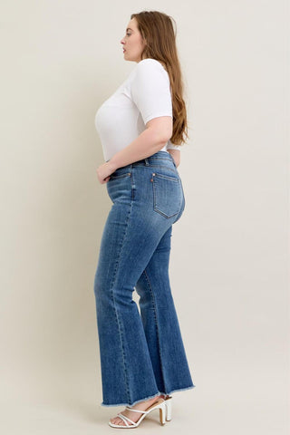 Judy Blue Mid Rise Vintage Wash Fray Hem Flare Denim Jeans 82670