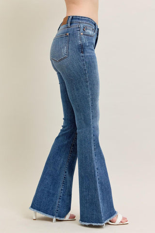 Judy Blue Mid Rise Vintage Wash Fray Hem Flare Denim Jeans 82670