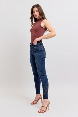 Judy Blue Mid Rise Western Embroidery Detail Skinny Denim Jeans 88269