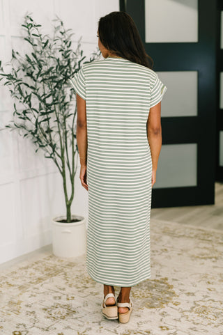 Polagram Keep Me Comfy Casual Maxi Dress in Green