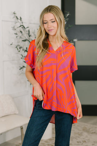 One Eleven North Know Me At All Abstract Split Neck Blouse