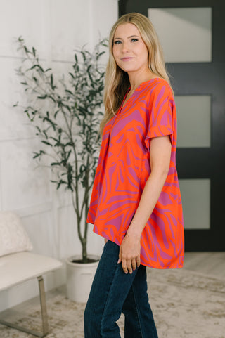 One Eleven North Know Me At All Abstract Split Neck Blouse