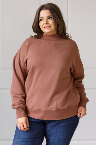 Very J Make No Mistake Mock Neck Pullover in Cocoa