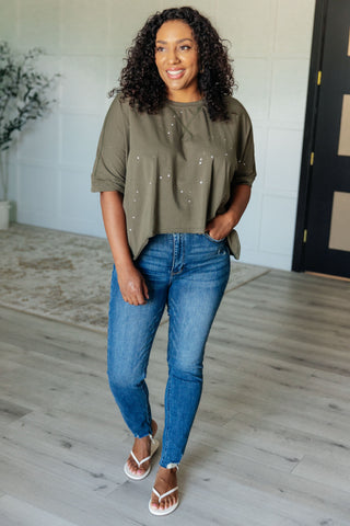 One Eleven North Less Than Stressed Asymmetrical Distressed Top
