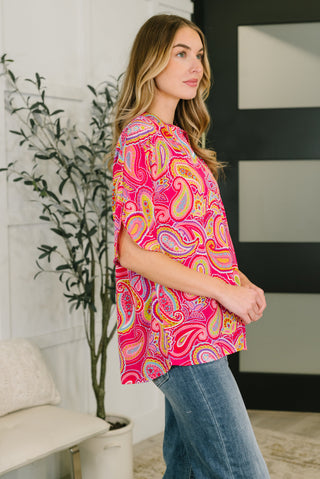 Dear Scarlett Lizzy Breeze Top in Hot Pink Paisley