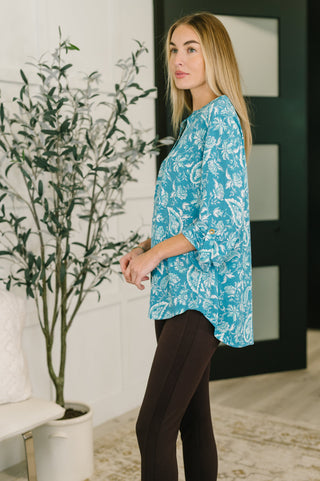 Dear Scarlett Lizzy Top in Aqua Paisley