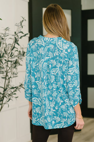 Dear Scarlett Lizzy Top in Aqua Paisley