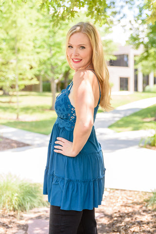 Zenana Magic Touch Tank in Teal