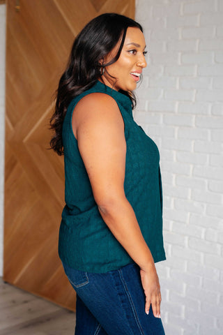 One Eleven North Matter of Fact Pleat Front Sleeveless Blouse in Sea Green