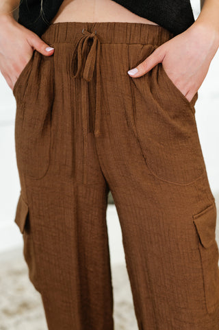 Blu Pepper Off Duty Straight Leg Cargo Pants in Brown