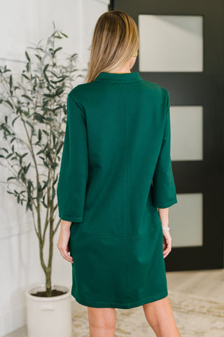 Dear Scarlett Portfolio Quarter Sleeve Dress in Hunter Green