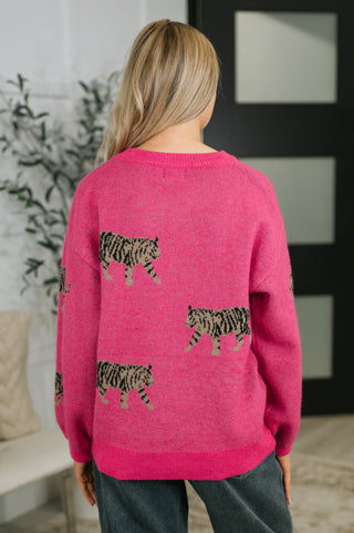 BiBi Pretty and Prowling Graphic Pullover in Pink