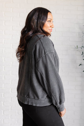 Rae Mode Quick Fix Mineral Wash Crew Neck Pullover in Black
