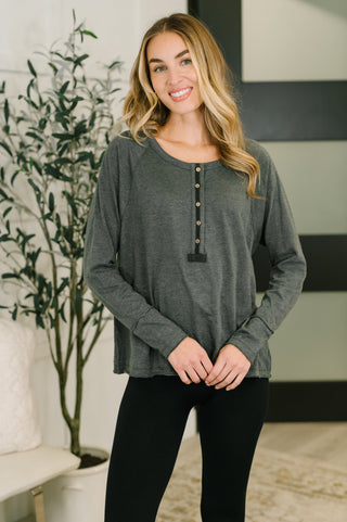 In Loom Rooftop View Raglan Sleeve Henley Top