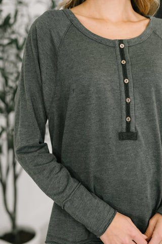 In Loom Rooftop View Raglan Sleeve Henley Top