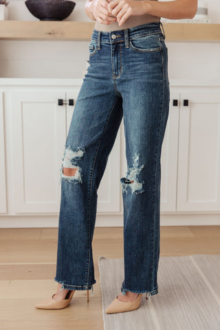 Judy Blue Rose High Rise 90's Straight Jeans in Dark Wash - Exclusive