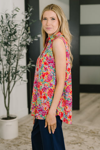 Dear Scarlett Sea Spray Collared Sleeveless Top in Island Bloom