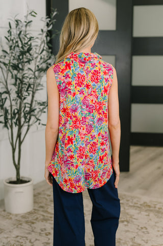 Dear Scarlett Sea Spray Collared Sleeveless Top in Island Bloom