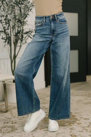 Judy Blue Shayla High Waist Retro Wide - Exclusive