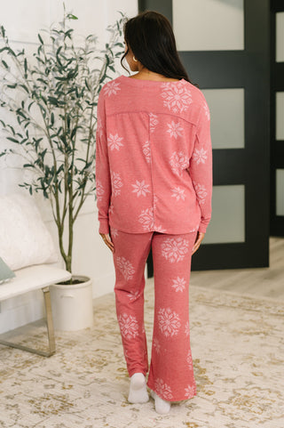 Haptics Snowflake Sniffles Pajama Set in Red