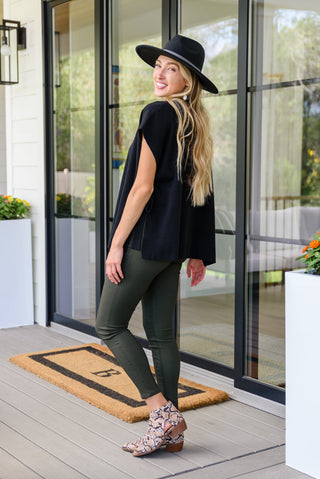 Andree By Unit The Finale Top in Black