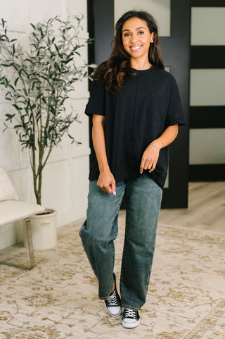 Dear Scarlett The Layback Relaxed Basic Tee in Black