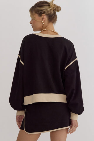 Entro Solid Contrast Trim Long Sleeve Top in Black