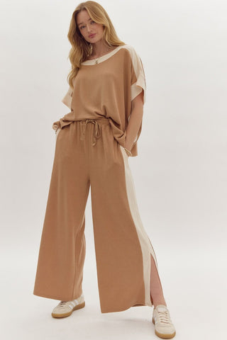 Entro Solid Ribbed Contrast Trim Boatneck Top in Camel