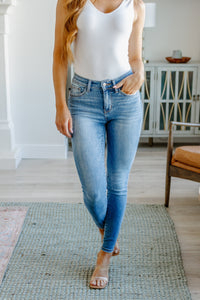 Judy Blue Catherine Mid Rise Vintage Skinny Jeans - Exclusive-Jeans-Sunshine and Wine Boutique