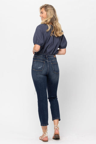 Judy Blue Mid Rise Crop Leg Straight Denim Jeans 88517